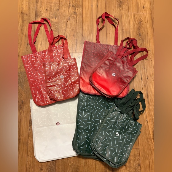 Lululemon Reusable Shopping Bags - All Different Designs and Sizes - Picture 5 of 11